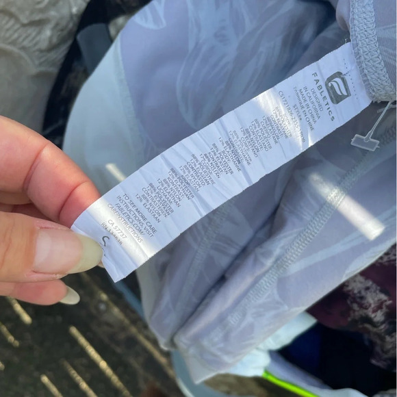 FABLETICS FLORAL MESH LEGGINGS - Picture 5 of 5